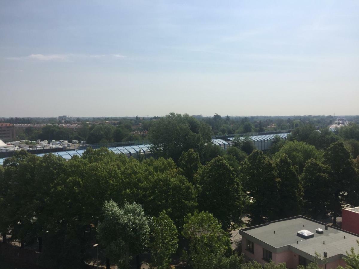 Stanza In Appartamento Privato Zona San Vitale بولونيا المظهر الخارجي الصورة